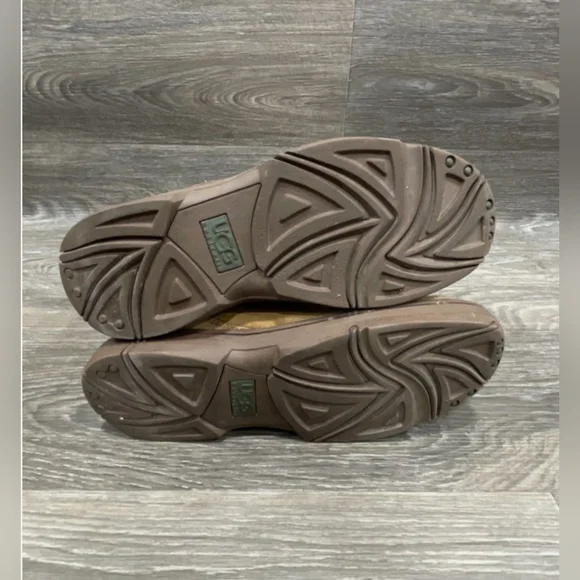 UGG vintage brown tan leather tall Drawatring boots sheepskin Platform Sherpa 9 - Picture 11 of 12